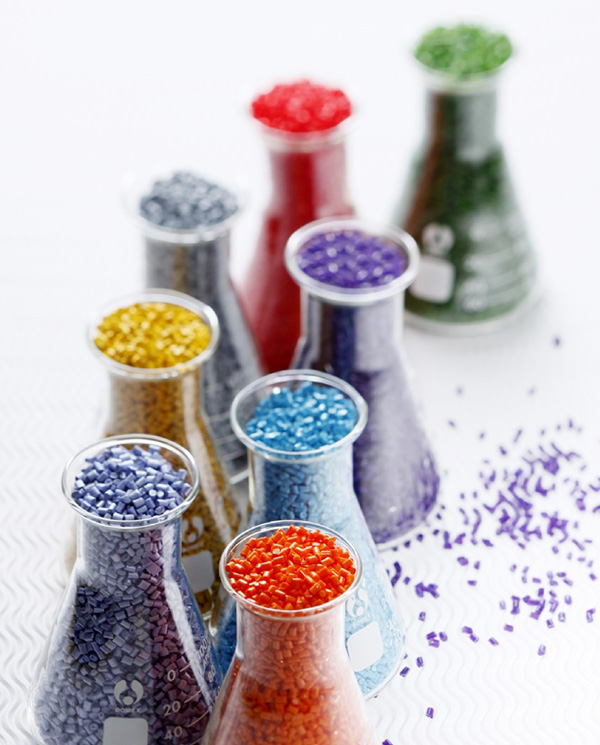 江蘇普萊克紅梅色母料股份有限公司,色母料，白母料，紅梅功能母料，抗靜電母料，開口母料，功能母料，色母粒，功能母粒，夜光母粒，塑料母粒，黑色母粒，白色母粒，塑料配色，紅梅，塑料母粒，普萊克紅梅色母料，無紡布母料，無紡布色母粒